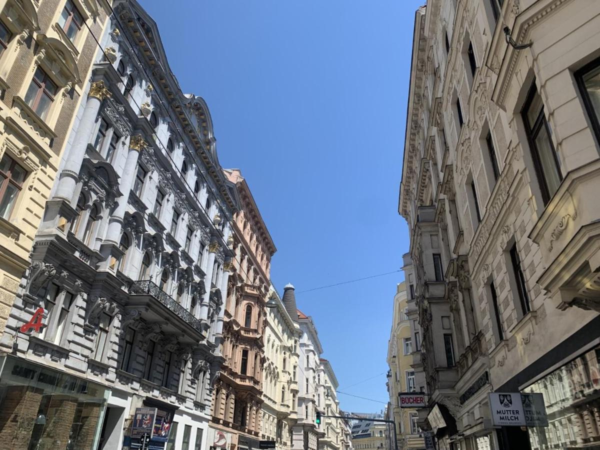 Grosszuegiges Apartment Mit Lounge Naehe Naschmarkt Wien Eksteriør bilde