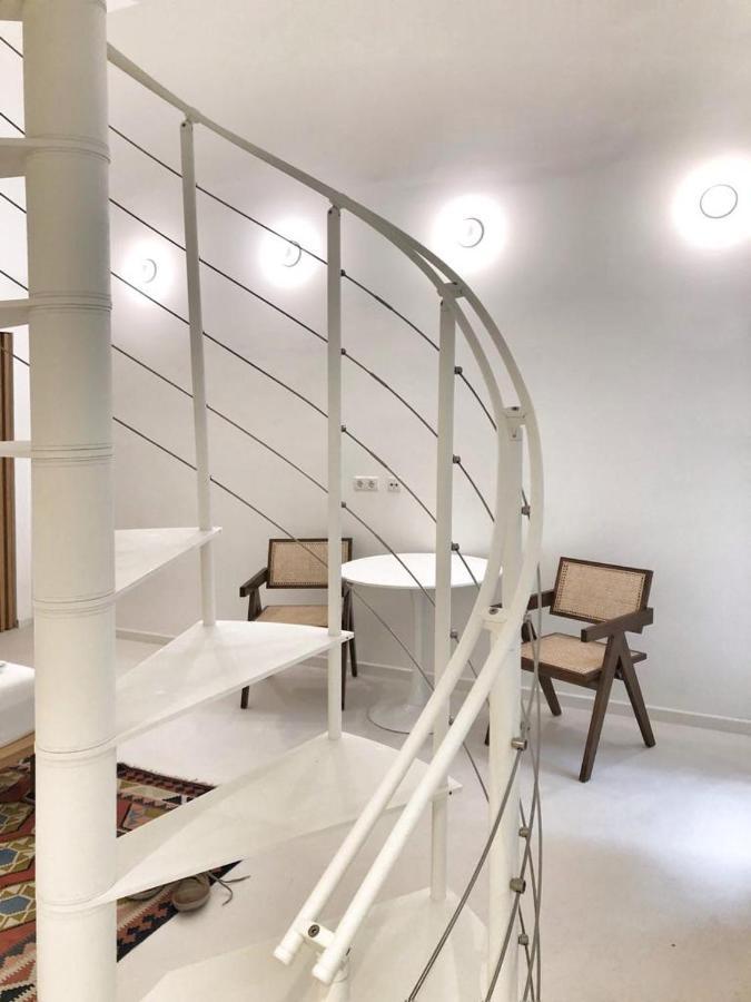 Grosszuegiges Apartment Mit Lounge Naehe Naschmarkt Wien Eksteriør bilde